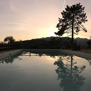  Alloggio per agriturismo Il Pino Italia